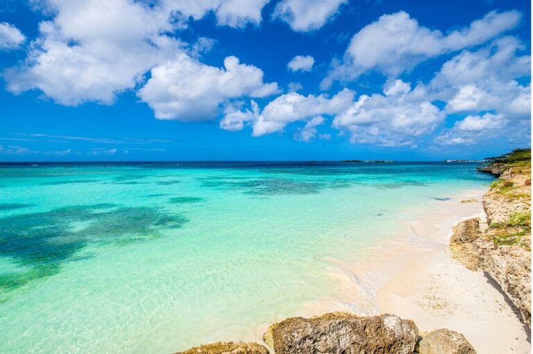 Mangel Halto beach in Aruba